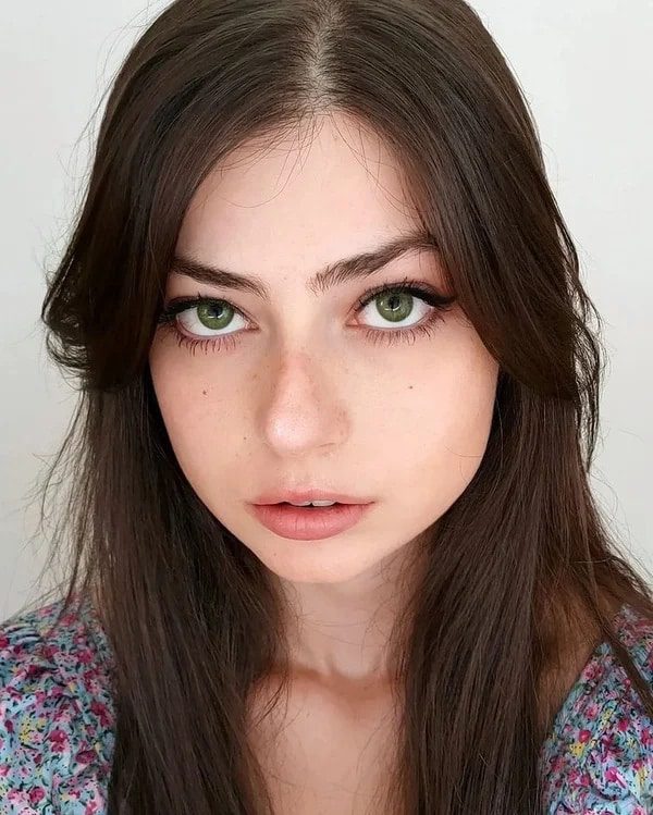 Lavender Green Colored Contacts photo review